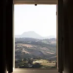 Hotel Relais Del Borgo & 4 Stelle