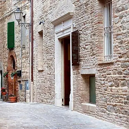 Relais Del Borgo & 4 Stelle Otel 4*