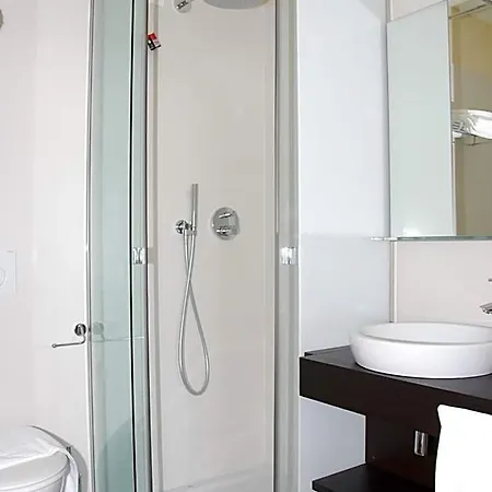 Otel Relais Del Borgo & 4 Stelle