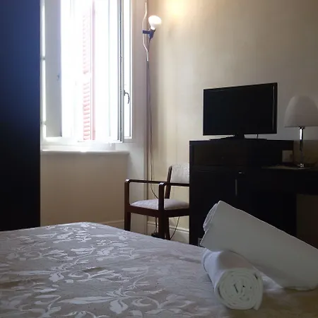 Relais Del Borgo & 4 Stelle Hotel