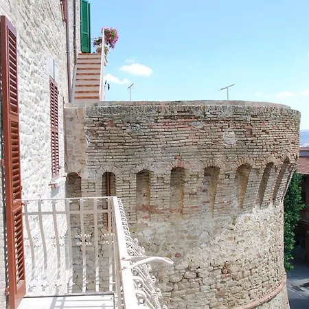 Otel Relais Del Borgo & 4 Stelle Staffolo