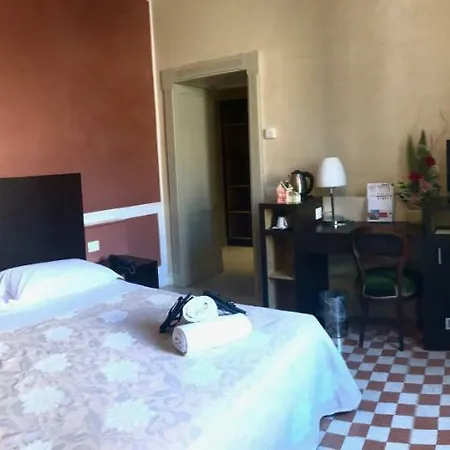 Relais Del Borgo & 4 Stelle 4* Staffolo